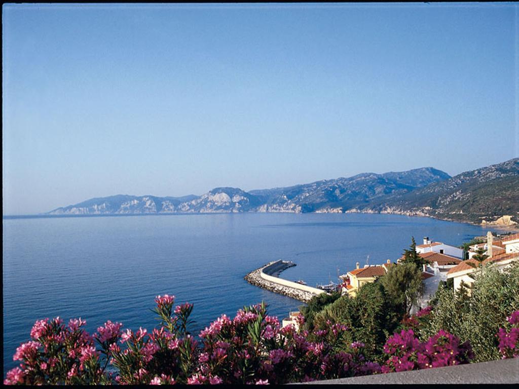 Hotel L'Oasi Кала-Гононе Экстерьер фото